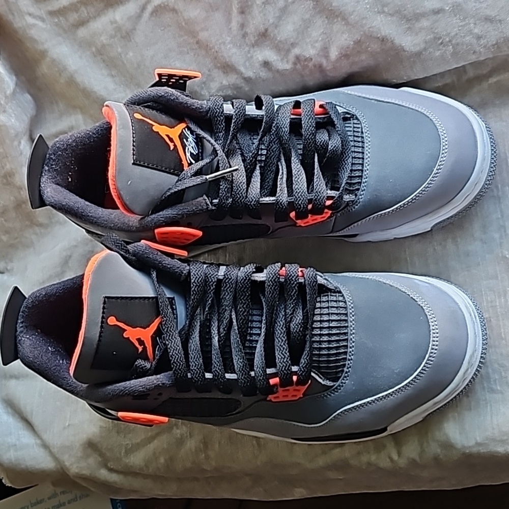 Jordan 4 Infrared, Men's size 11